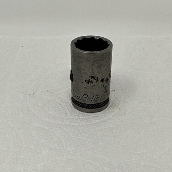 New Britain Socket 5/8" 12 Point Shallow 1/2" Drive NT1220 Made in USA Vintage - Picture 2 of 10